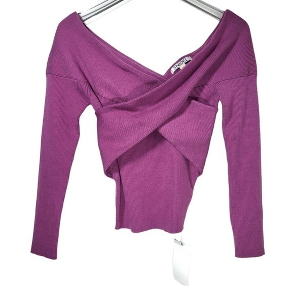 NEW Snidel Wool Blend Ribbed Knit Criss Cross Chest Pullover Sweater in Magenta